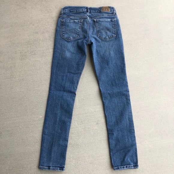 Aéropostale Bayla Skinny 1/2 Short Jeans - Picture 3 of 6